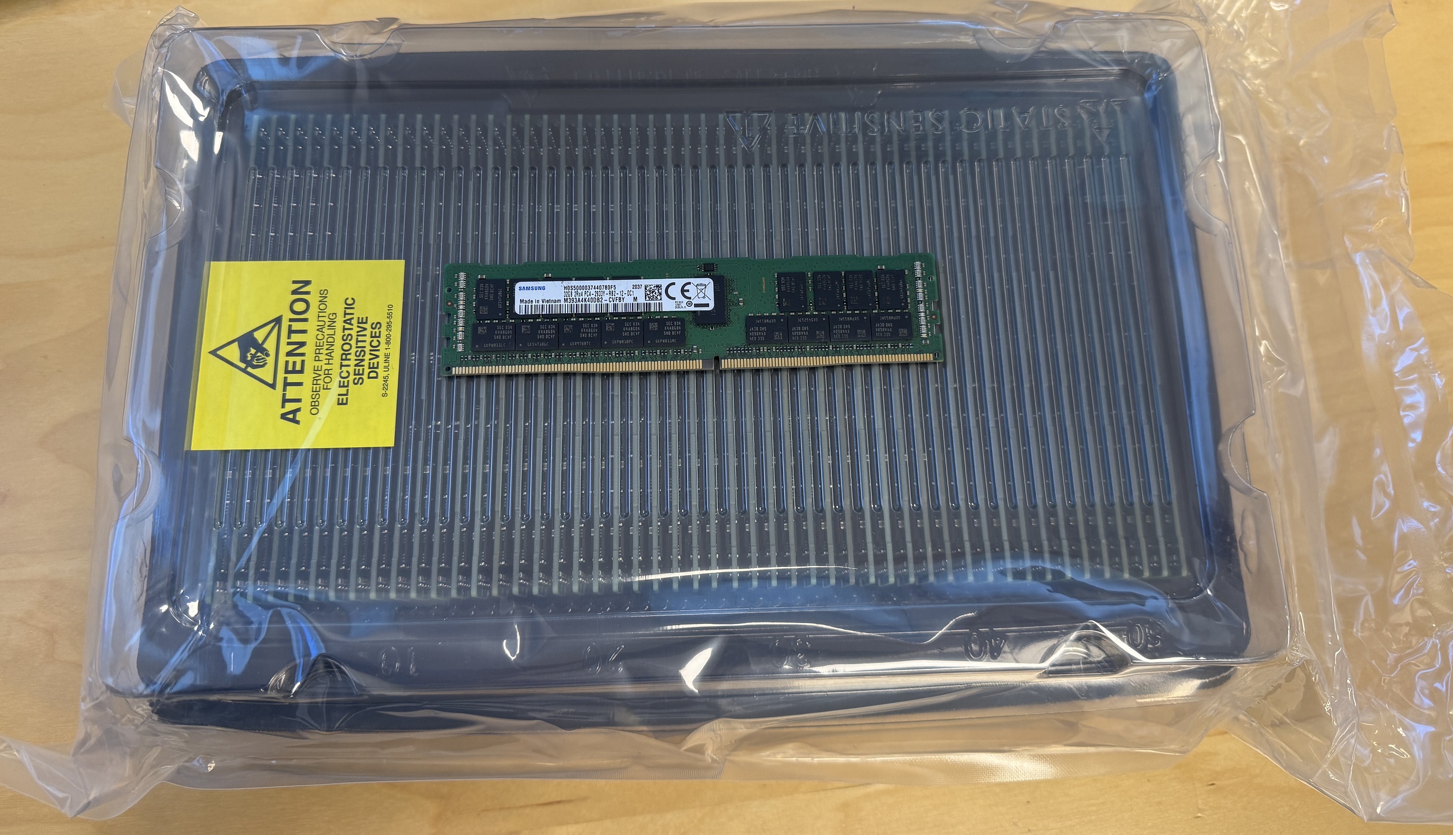 Samsung 32GB PC4-23400 DDR4-2933 2RX4 Ecc Registered Server Memory M393A4K40DB2-CVF