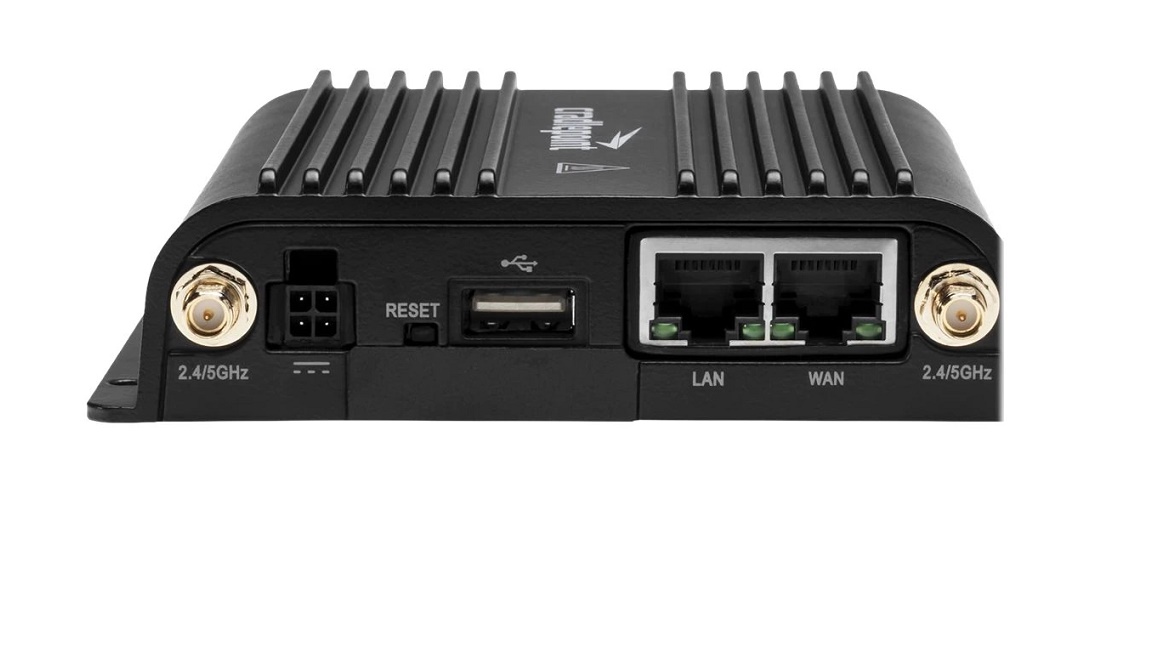 Cradlepoint IBR900 Series Wireless Router TCA5-0900120B-NN